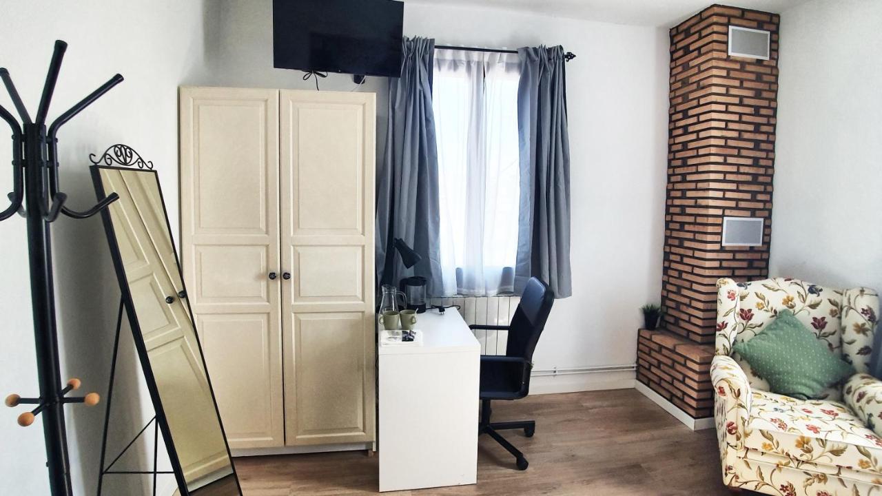 2. Habitación doble a 8 km de Bilbao. Baño compartido Galdakao Exterior foto