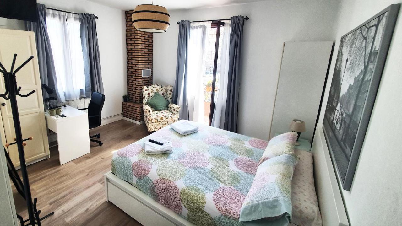 2. Habitación doble a 8 km de Bilbao. Baño compartido Galdakao Exterior foto