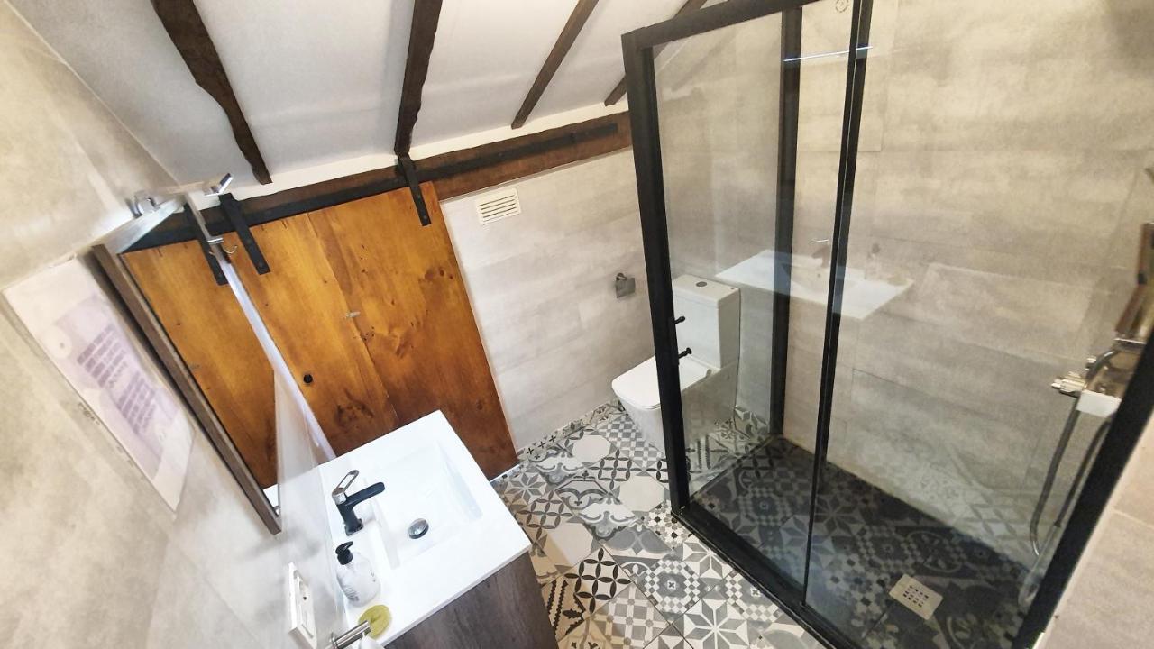 2. Habitación doble a 8 km de Bilbao. Baño compartido Galdakao Exterior foto